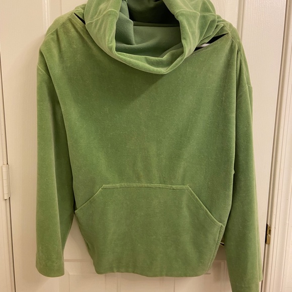 Retro Mizrahi Velour pullover - Picture 7 of 8